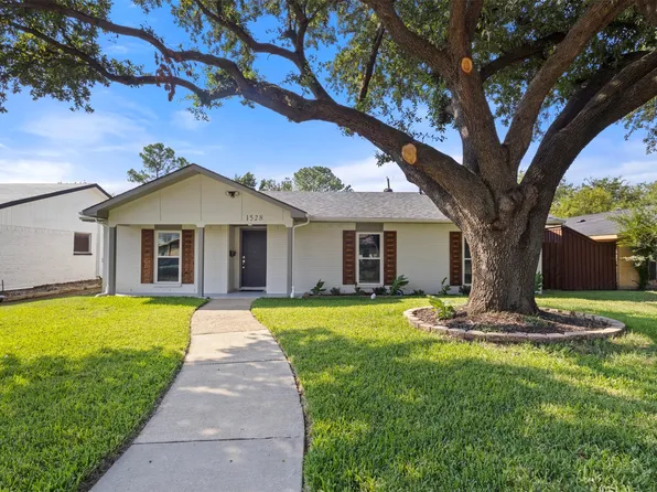 1528 Carnation Dr, Lewisville, TX 75067