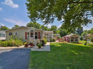 12 Valley View Dr, Bath, PA 18014