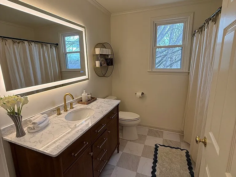 619 Chesterfield Cir — Photo 22