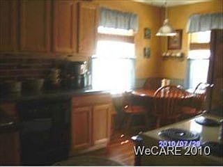 4th image of 2333 Wales Ave