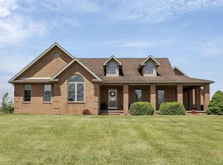 5276 Sand Hill Rd SW, Amanda, OH 43102