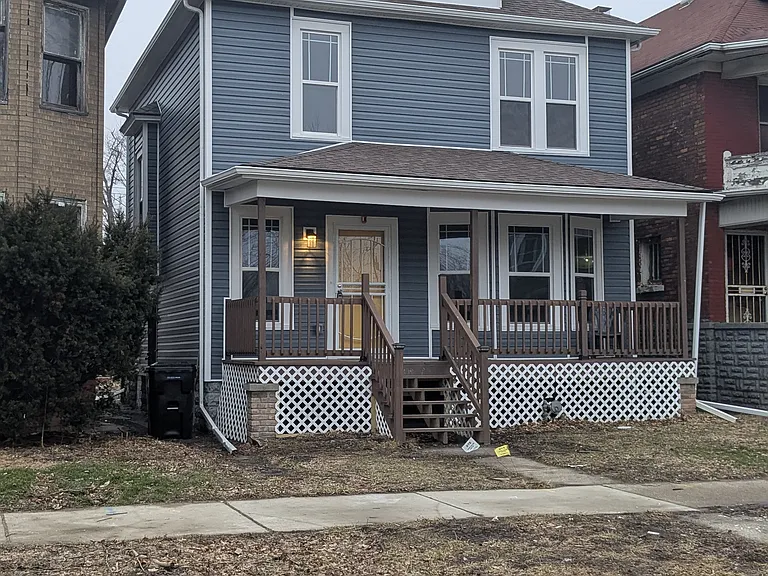 2956 Lothrop St — Photo 1