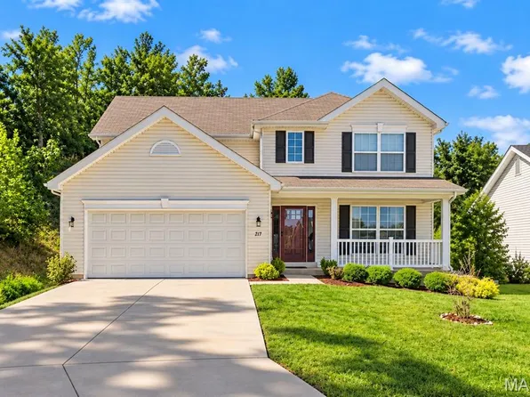 217 Stone View Ct, Fenton, MO 63026