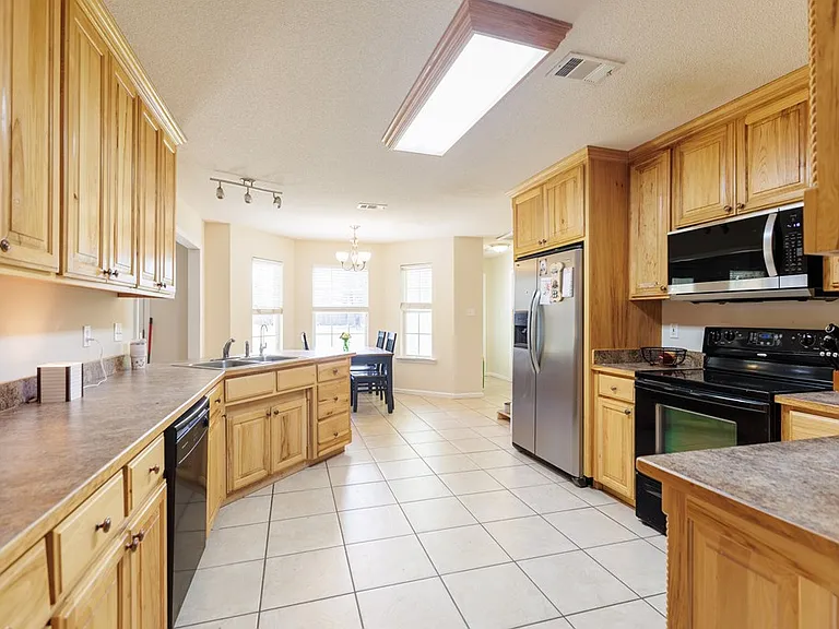 4223 Conway Cir — Photo 5