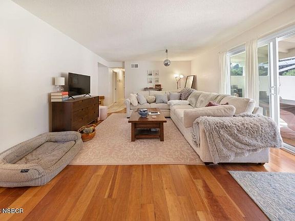 3rd image of 343 Hobbs Ln