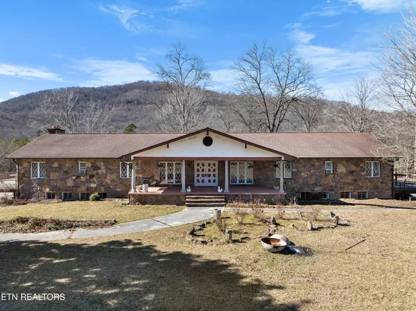 256 Ensley Ln, Newcomb, TN 37819