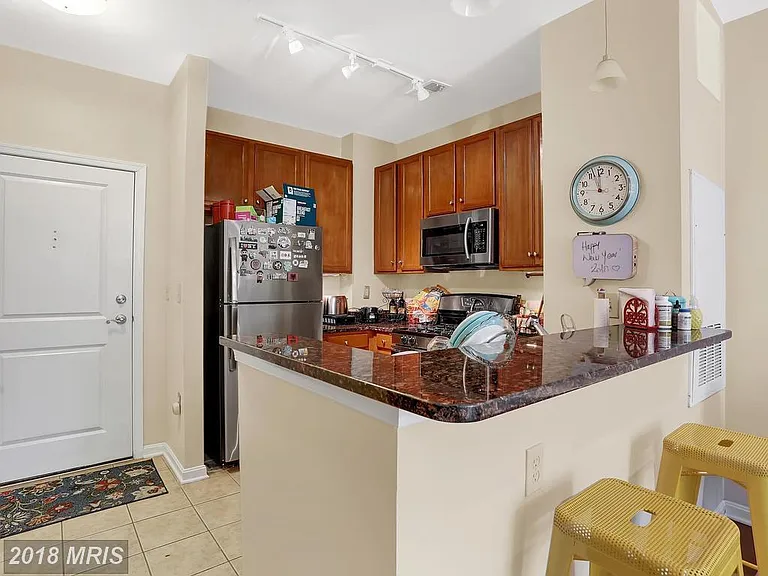 2665 Prosperity Ave #121 — Photo 4