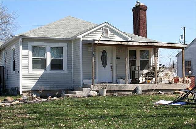 1st image of 1515 N Luett Ave