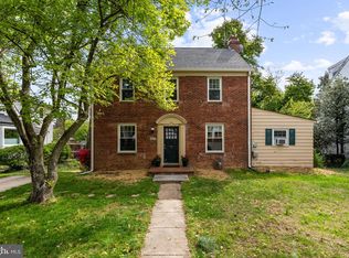 8009 Maple Ridge Rd, Bethesda, MD 20814