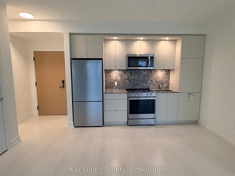 25 Cordova Ave #1509 — Photo 4
