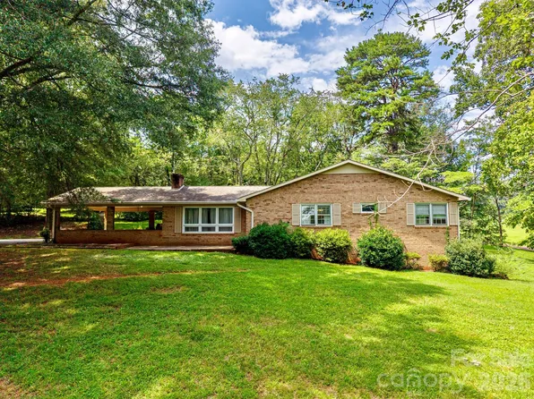 2542 E State Highway 10, Conover, NC 28613