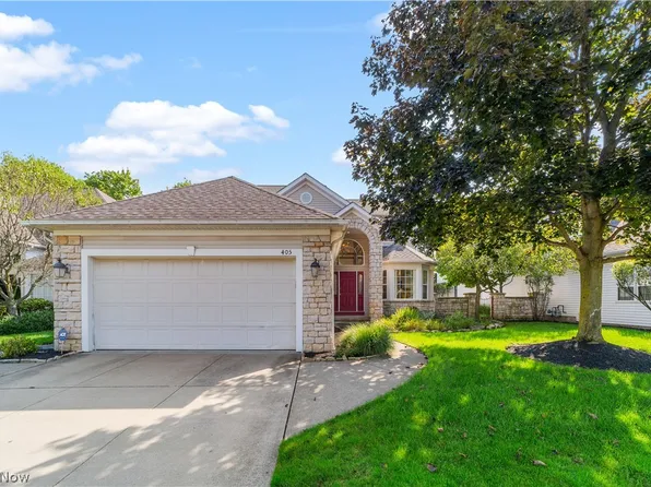 405 W Glengary Cir, Highland Heights, OH 44143