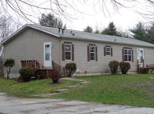 15411 Northland Dr NE, Cedar Springs, MI 49319