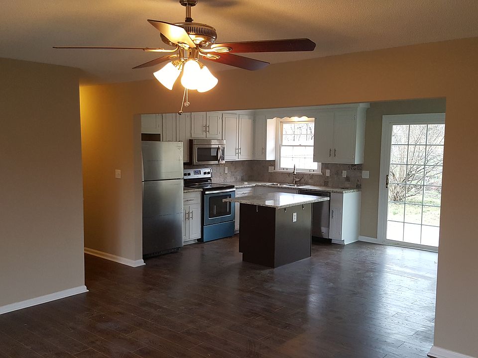 1st image of 420 Bancroft Dr
