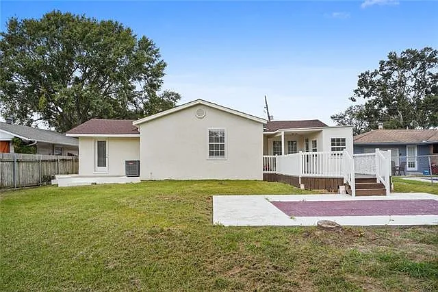 3821 Haring Rd — Photo 19