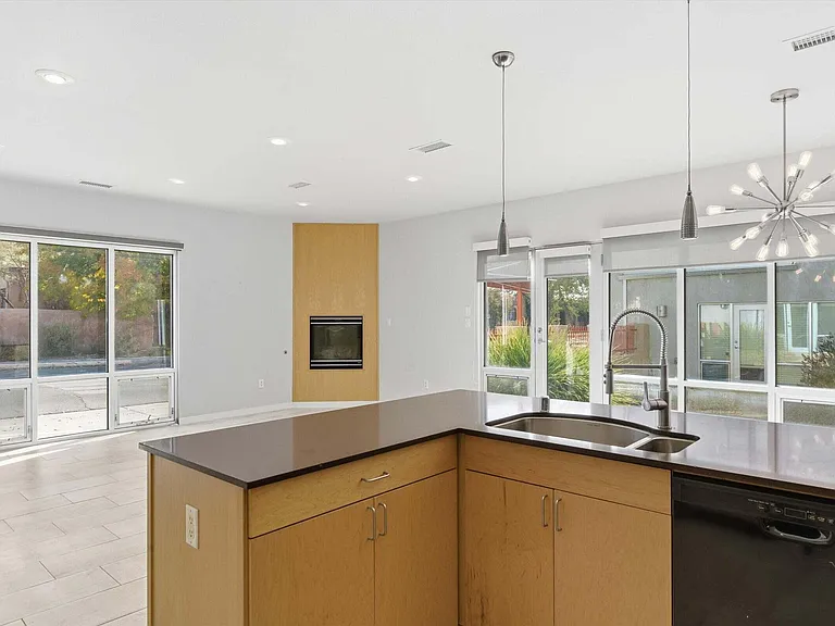 3936 Silver Ave SE — Photo 13