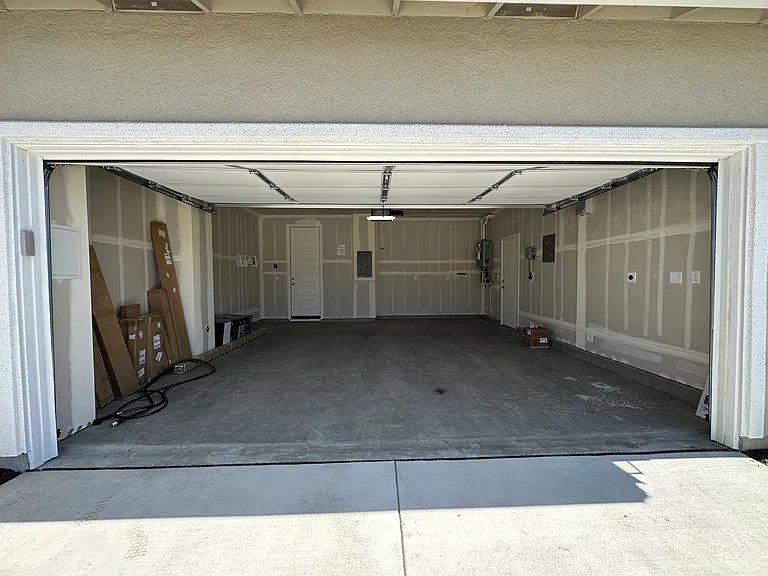 Ploof Pl — Photo 24