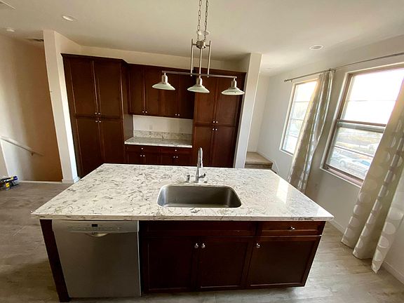 5th image of 1072 Pear Orchard Dr