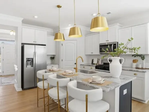 104 Wax Myrtle Dr, Williamsburg, VA 23185