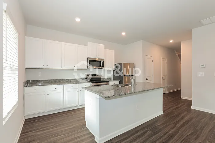 115 Heard Ln — Photo 5
