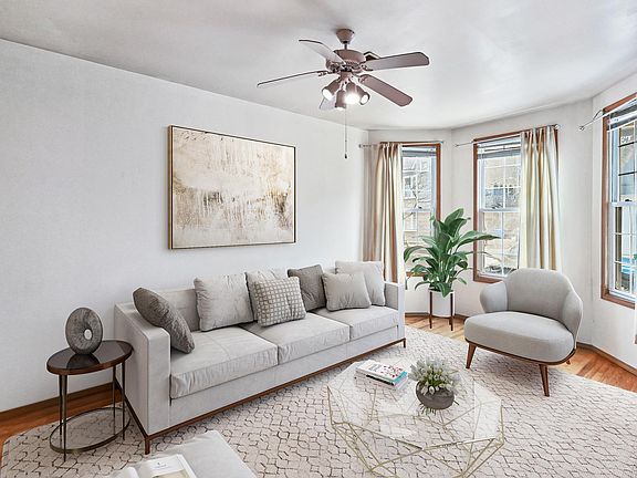 2nd image of 1438 W Barry Ave Floor 1
