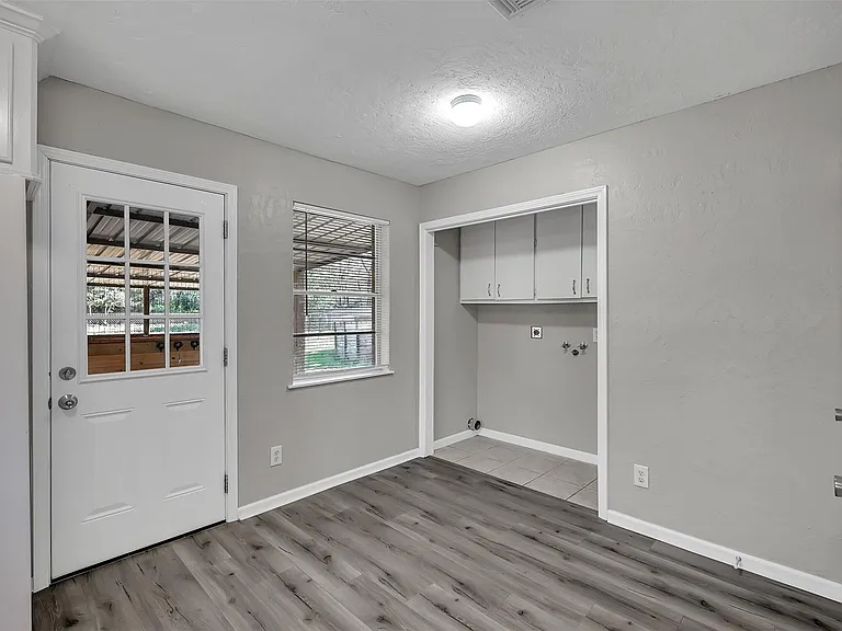 29806 Lazy Ln — Photo 6
