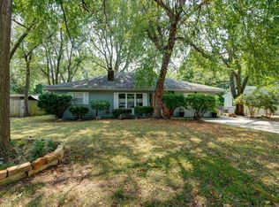 2102 E Cinderella St, Springfield, MO 65804