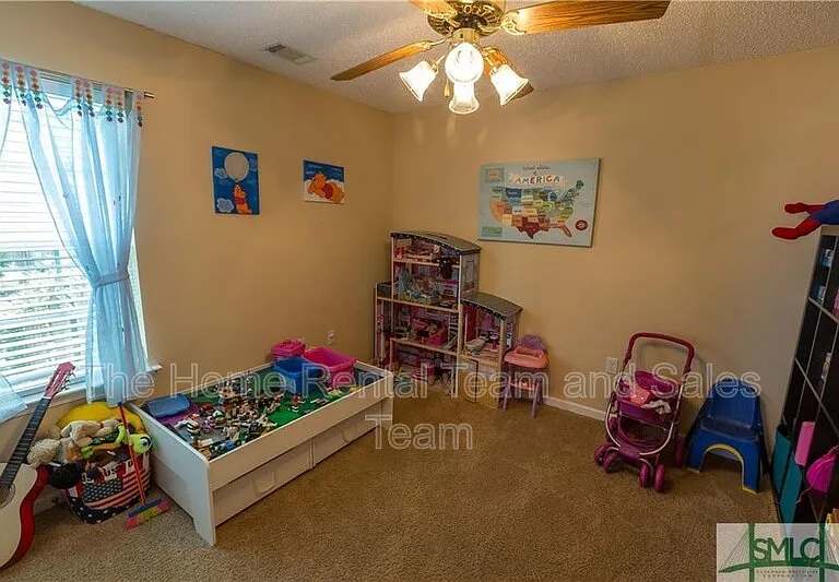 258 Lancaster Way — Photo 17