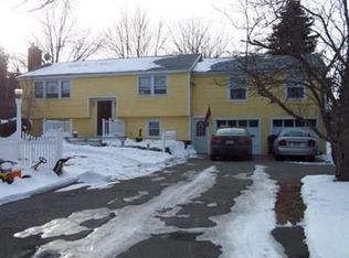 16 Briarwood Dr, Danvers, MA 01923