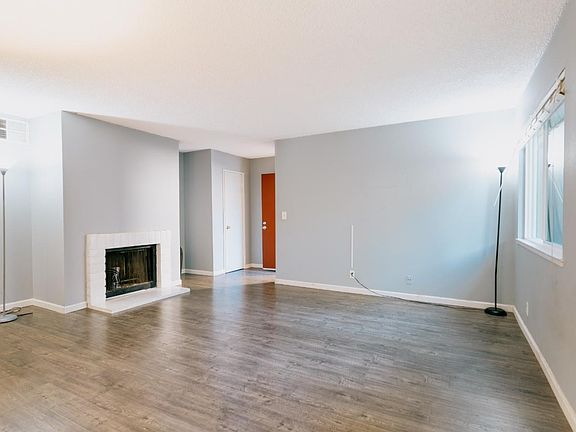 4th image of 259 N Capitol Ave Unit 110