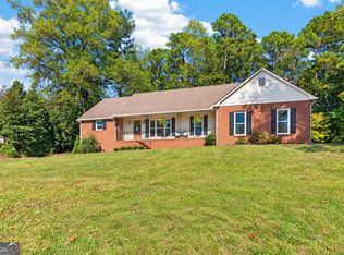 406 Ashford Cir, Lagrange, GA 30240