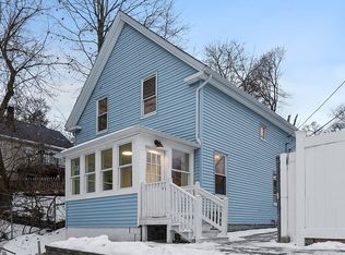 58 1/2 Union St, Methuen, MA 01844