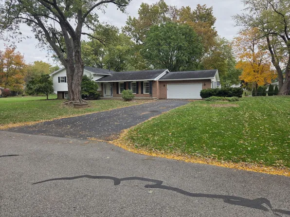 1050 Hathaway Ln, Marion, OH 43302