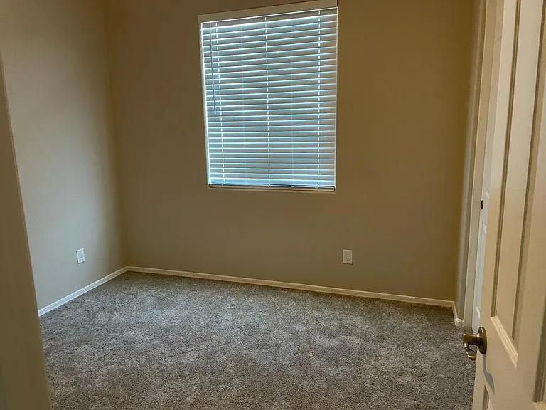 2882 N Blossom Ln — Photo 14