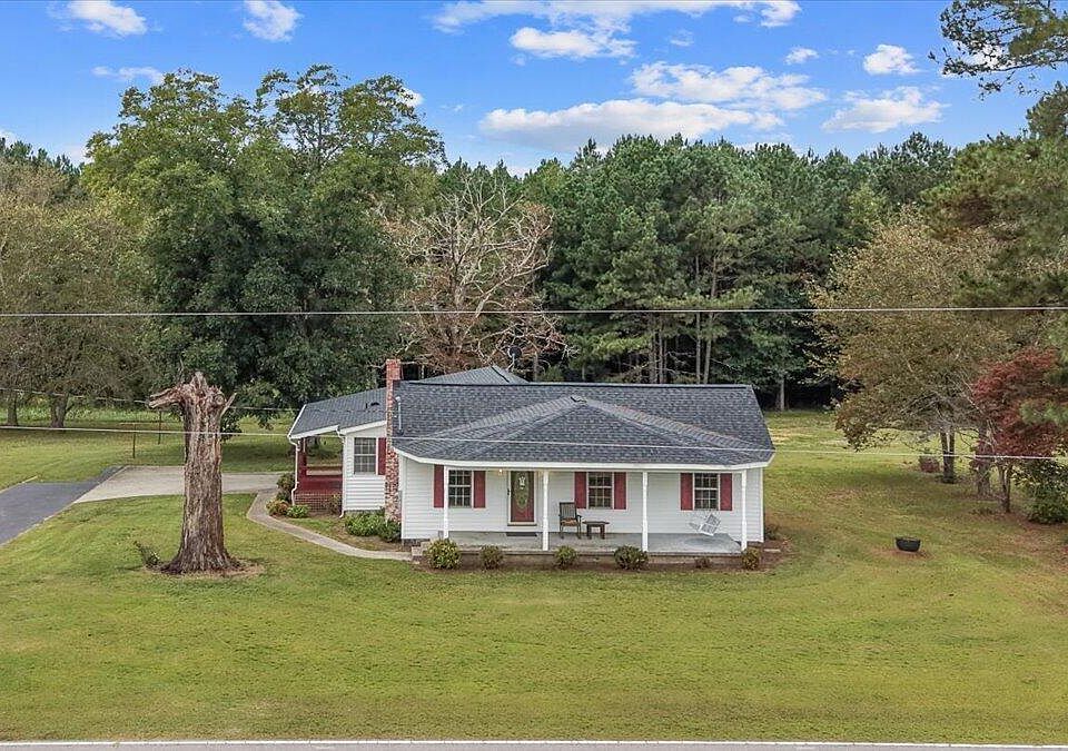 1st image of 3267 Bay Valley Rd