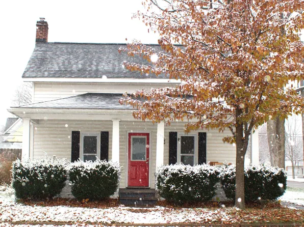 335 N Queen St, Nashville, MI 49073