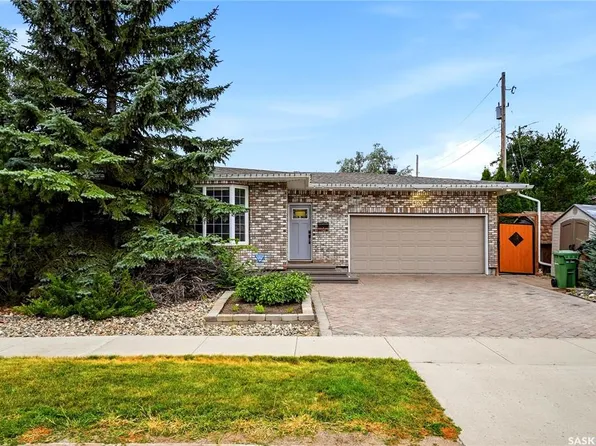 4220 Hillsdale STREET, Regina, SK S4S 3Z2