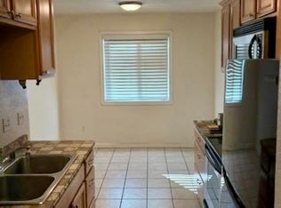 4332 Pacific Ave APT 43, Stockton, CA 95207