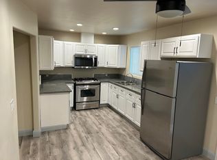 2141 E Alondra St #B, Ontario, CA 91764