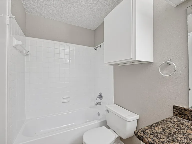 2121 Hepburn St #1112 — Photo 15