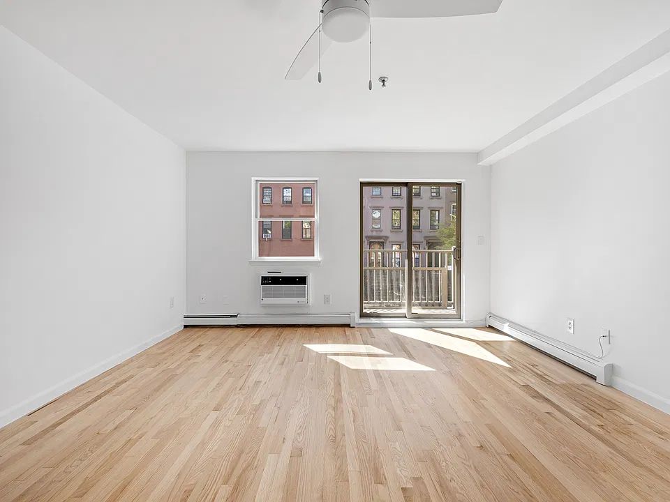 125 Bergen St #2C