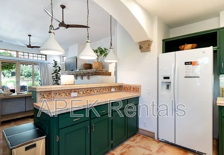 690 W Linda Vista Dr — Photo 25