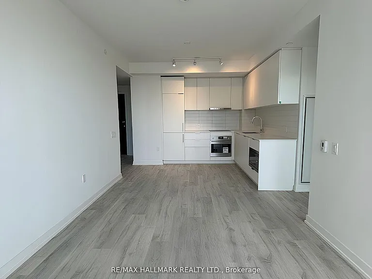 8 Olympic Garden Dr #S1405 — Photo 5