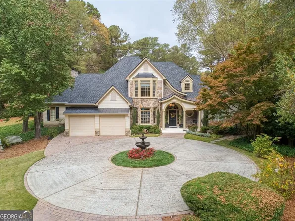 125 Claridge Dr, Sandy Springs, GA 30342