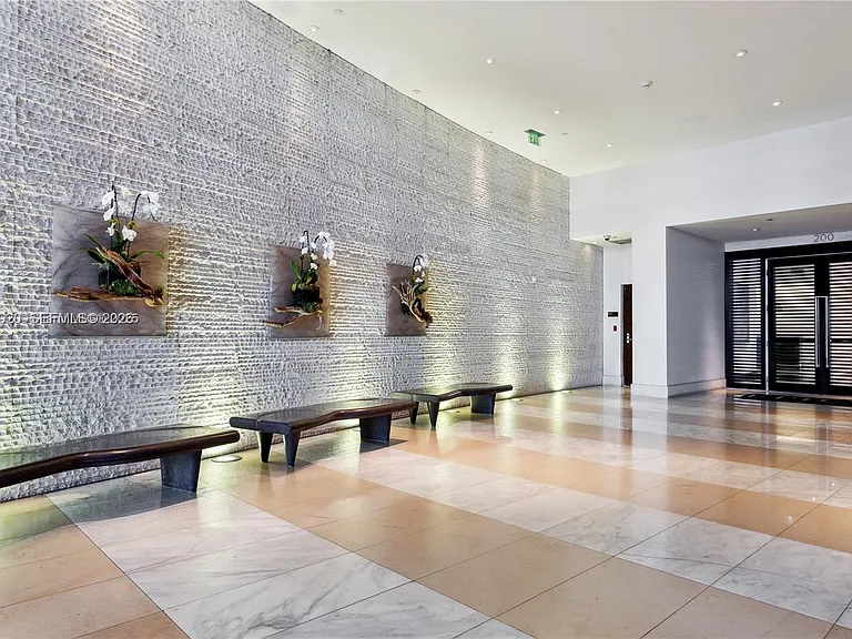 200 Biscayne Boulevard Way #4101 — Photo 25