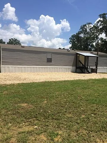 2 bed, 900 sqft, $1,150 — Photo 2