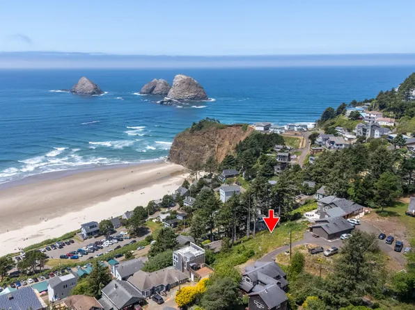 1675 Portland Ave, Oceanside, OR 97134