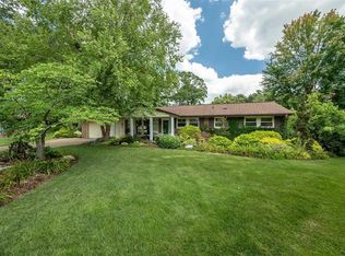 9904 Crestwood Dr, Saint Louis, MO 63126