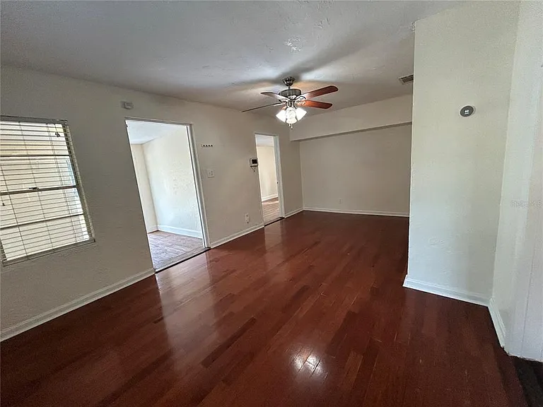 3304 NW 20th St — Photo 21