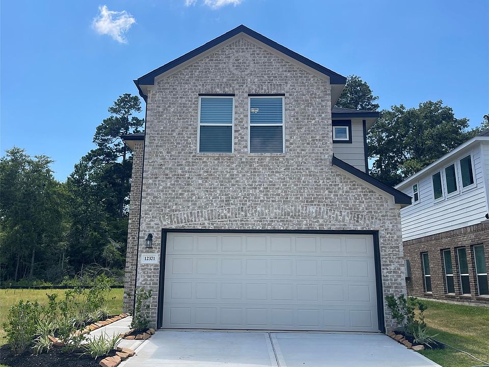 1st image of 12371 Sunset Canyon Way